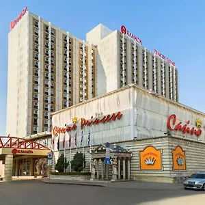 Ramada By Wyndham Center 4* סופיה