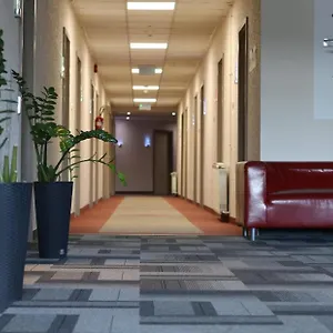 Szálloda Only 15 Minutes To Center, Free Secure Parking ***